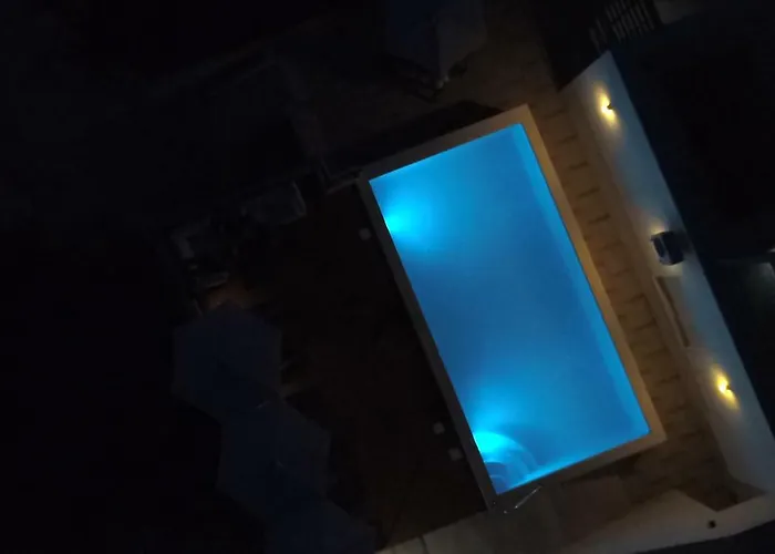 Gazebo Apartment